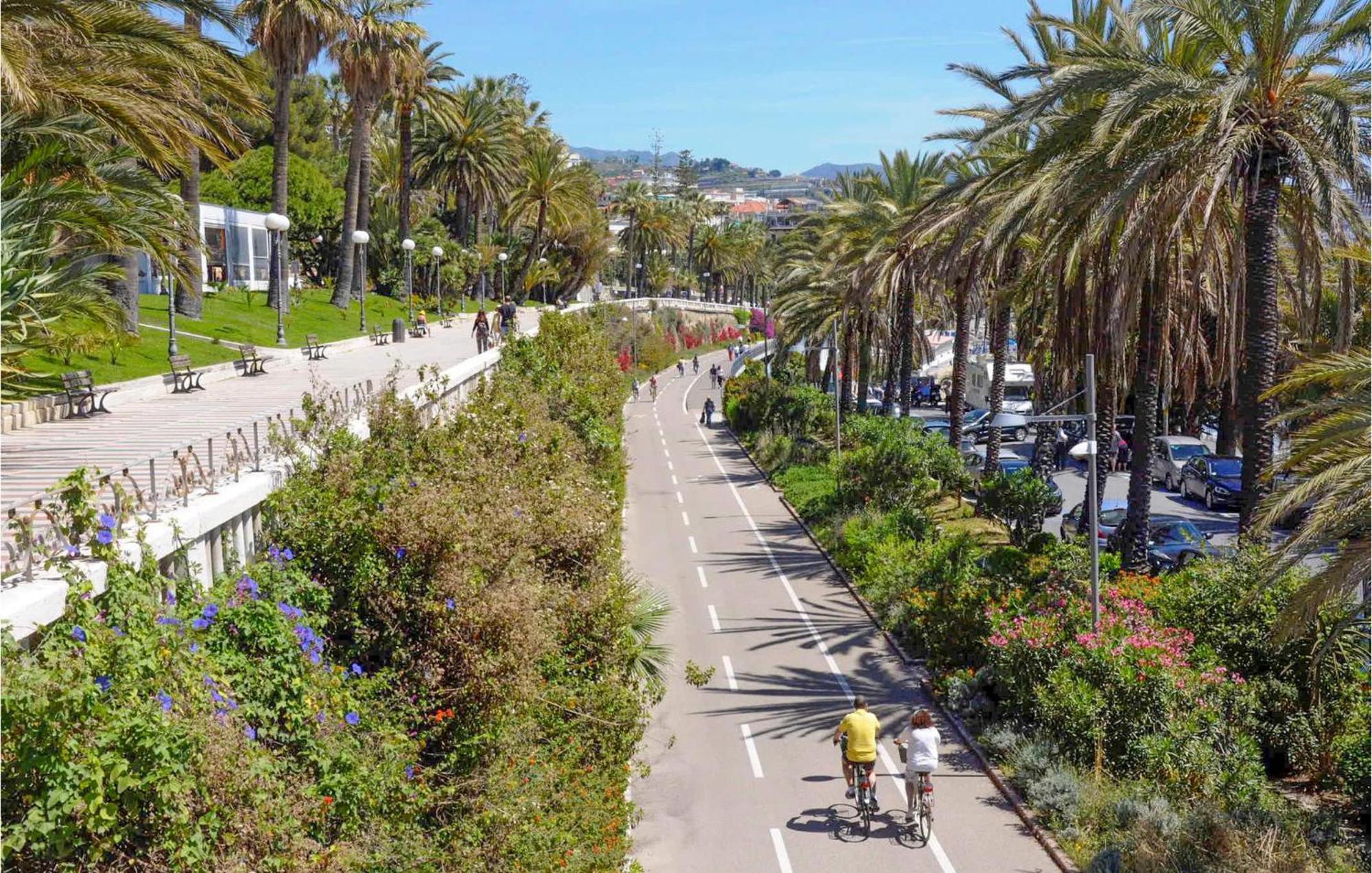 1 Bedroom In Im * Sanremo
